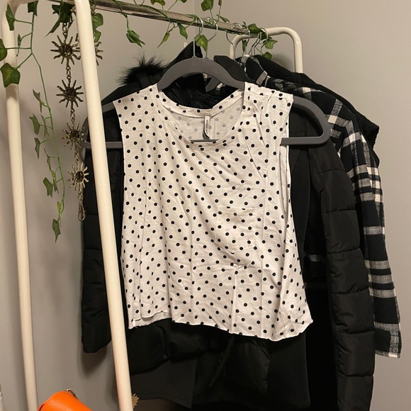 White and Black Polka Dot Top (Size Medium) Greece - Picture 1 of 2